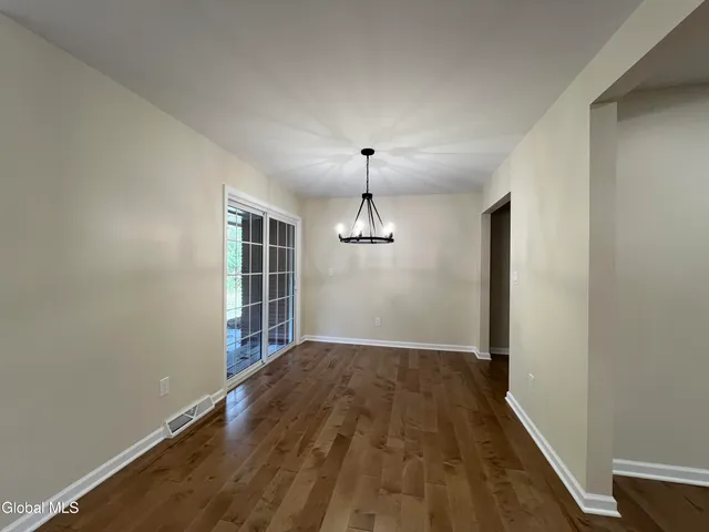 $549,900 | 5 Zeph Street, Poestenkill, NY 12198