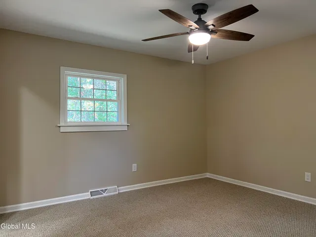 $549,900 | 5 Zeph Street, Poestenkill, NY 12198