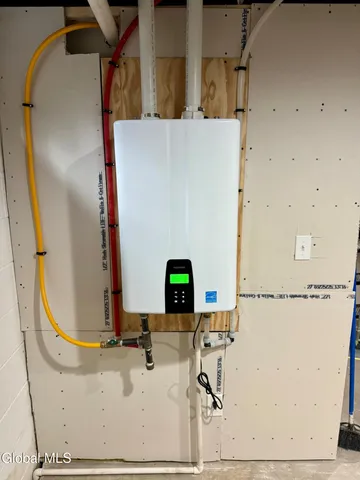 $549,900 | 5 Zeph Street, Poestenkill, NY 12198