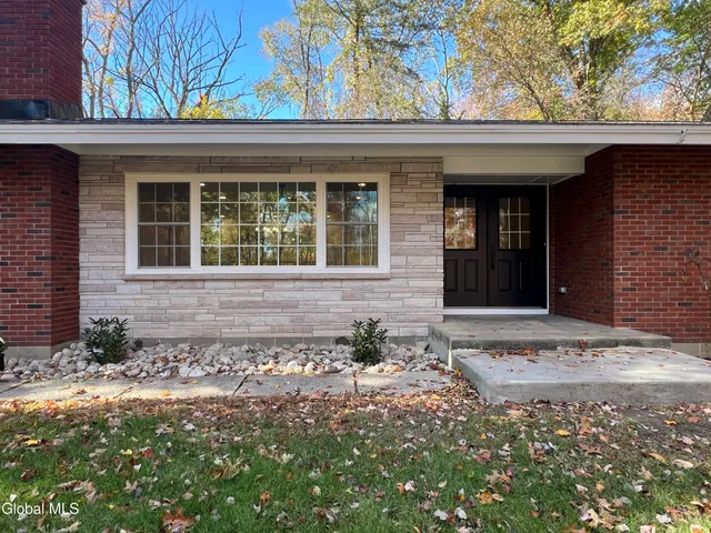 $549,900 | 5 Zeph Street, Poestenkill, NY 12198