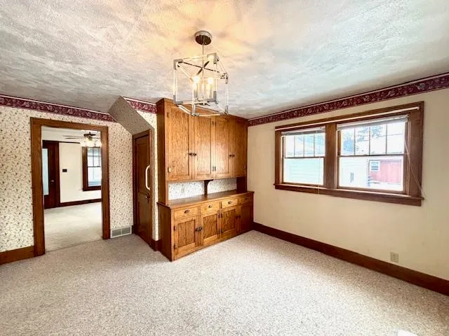 $280,000 | 2723 Mt Zion Avenue, Janesville, WI 53545