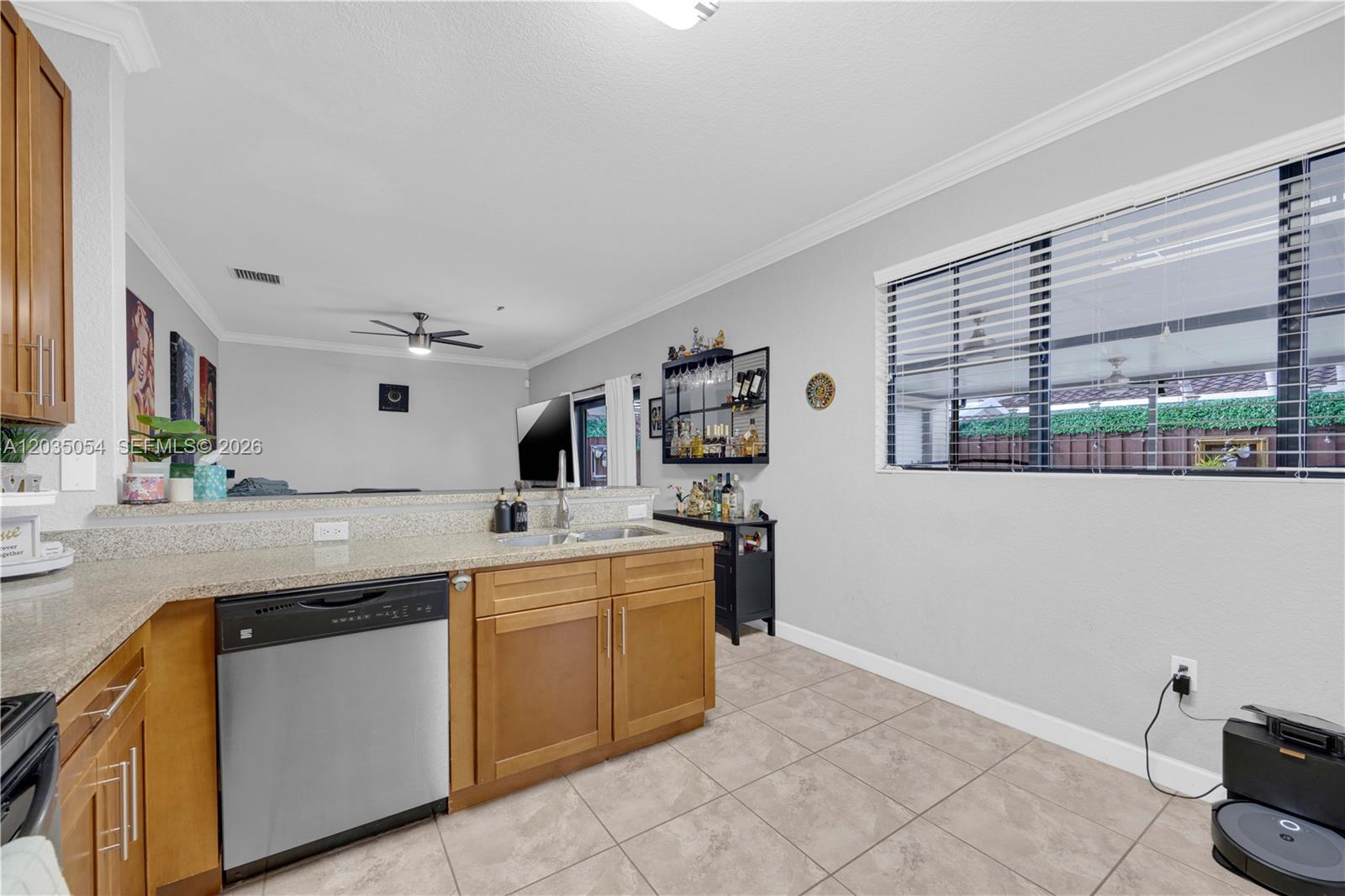 13384 Southwest 268th Terrace Homestead, FL 33032 - Photo 11 of 51