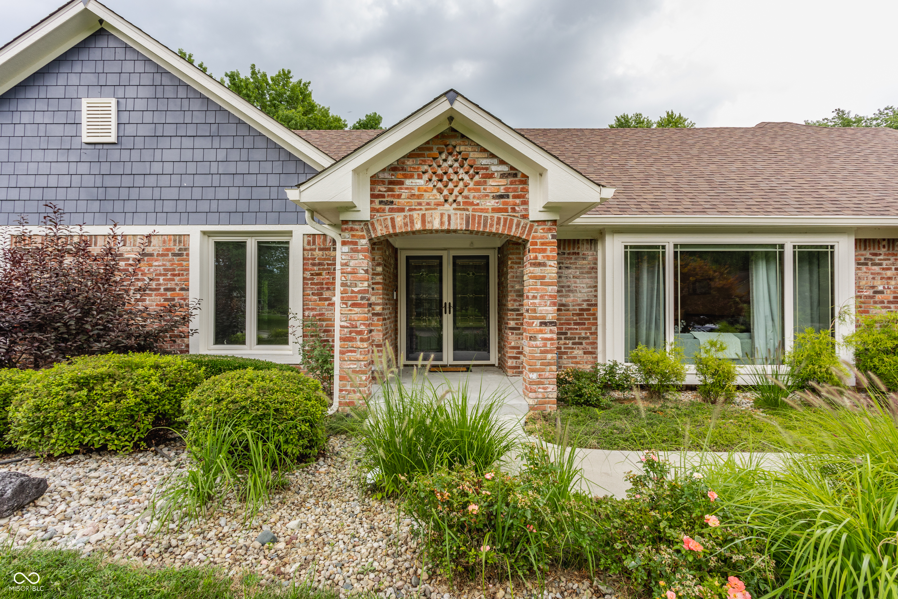 8901 Rocky Ridge Road Indianapolis, IN 46217 - Photo 2 of 30 Gallery Image 2