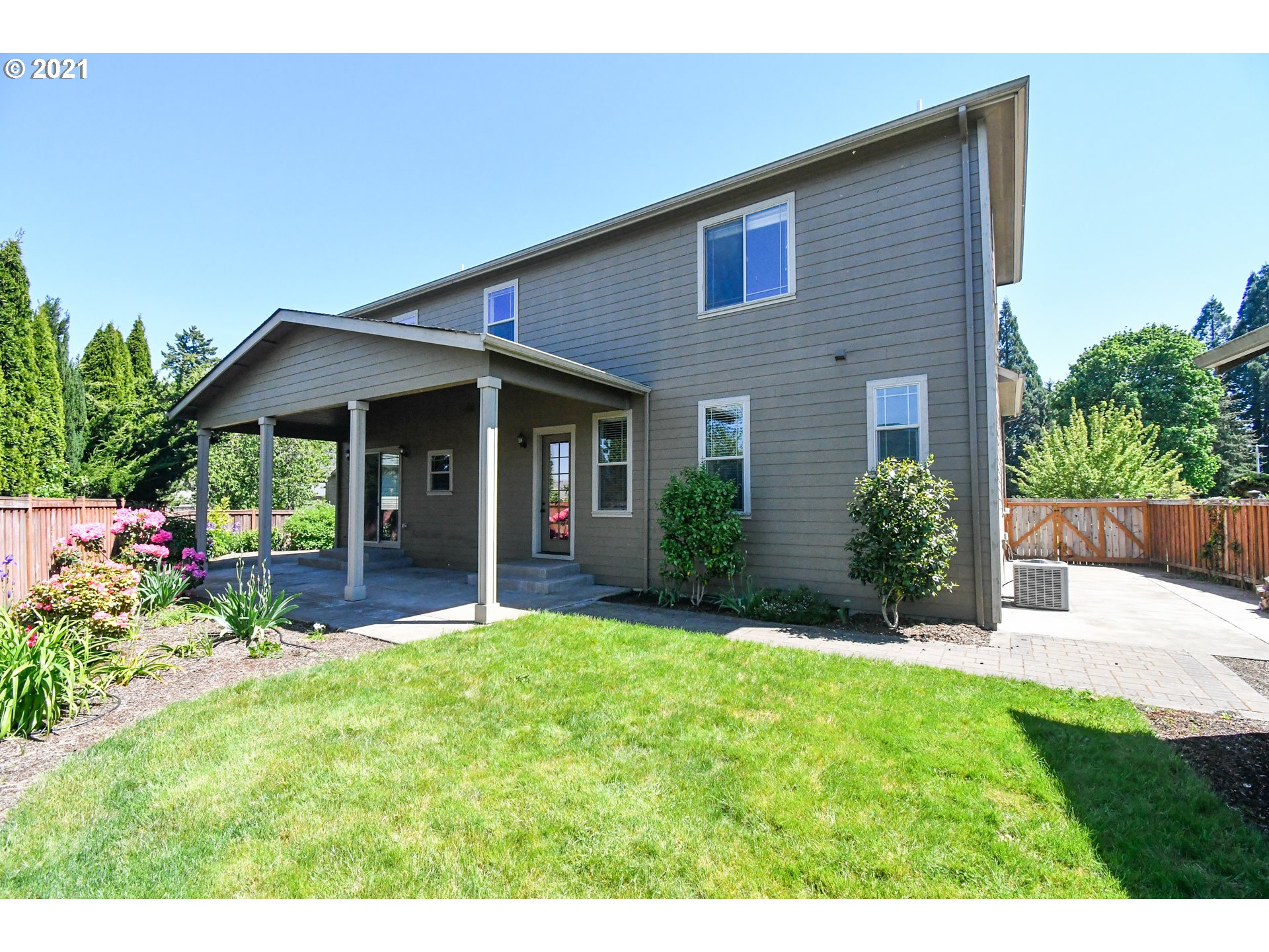 319 Lenore Loop Eugene, OR 97404 - Photo 28 of 32 Gallery Image 28