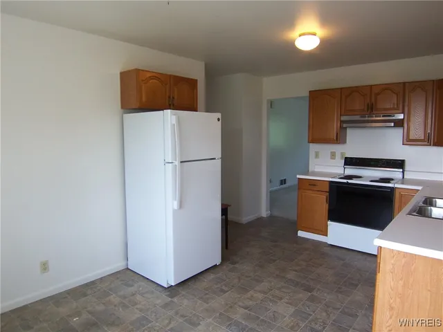 $289,900 | 10135 South Street Road, Pavilion, NY 14482