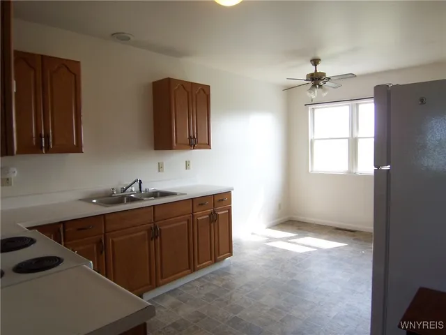 $289,900 | 10135 South Street Road, Pavilion, NY 14482