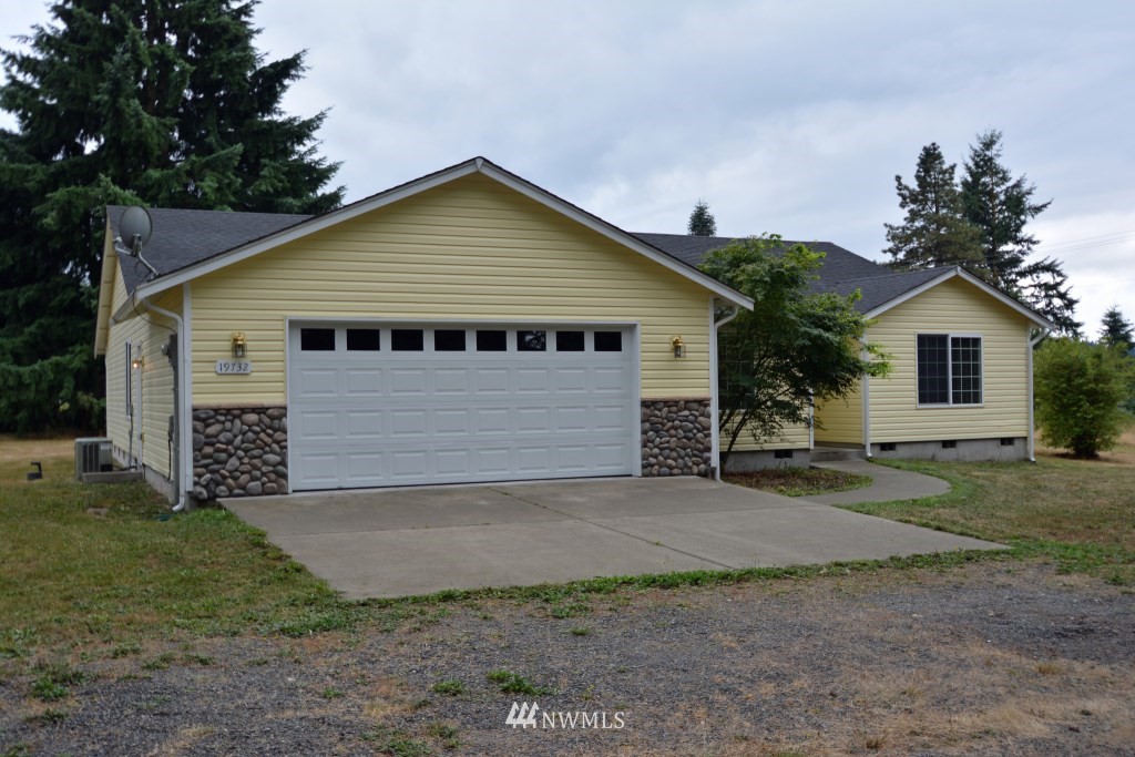 19732 Pecan Street Southwest Rochester, WA 98579 - Photo 1 of 13