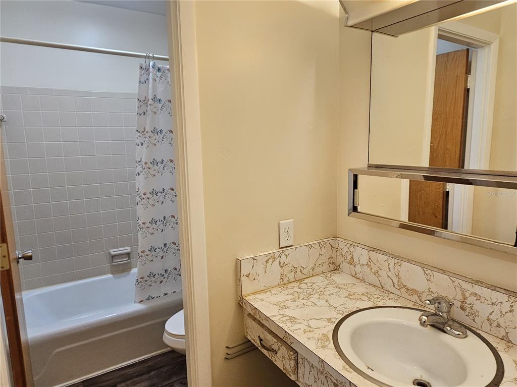 245 Center Road, Unit 211 Venice, FL 34285 - Photo 17 of 26 Gallery Image 17