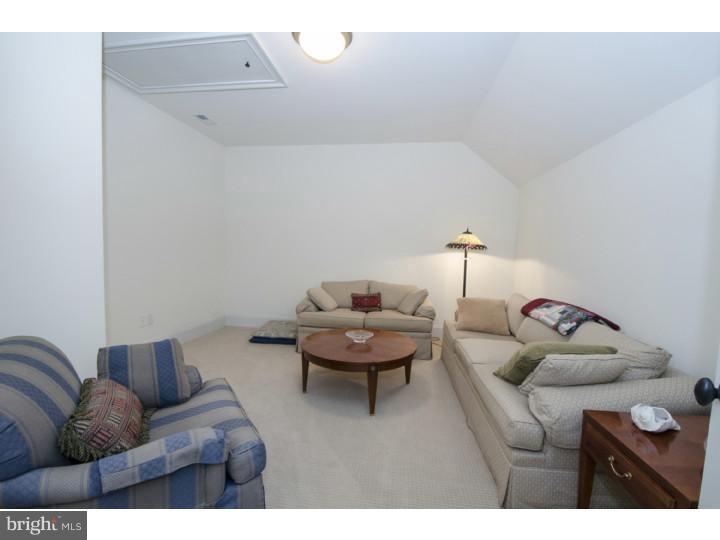 232 Valley Ridge Road Haverford, PA 19041 - Photo 21 of 25