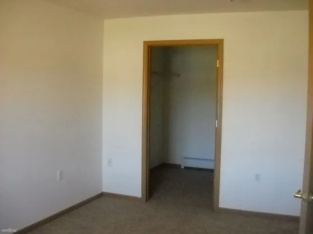 $815 | 532 North Michigan Avenue, Manton, MI 49663