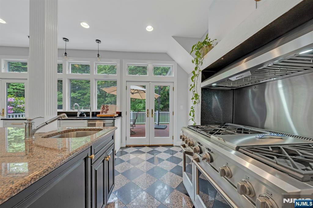 42 Llewellyn Road Montclair, NJ 07042 - Photo 19 of 49