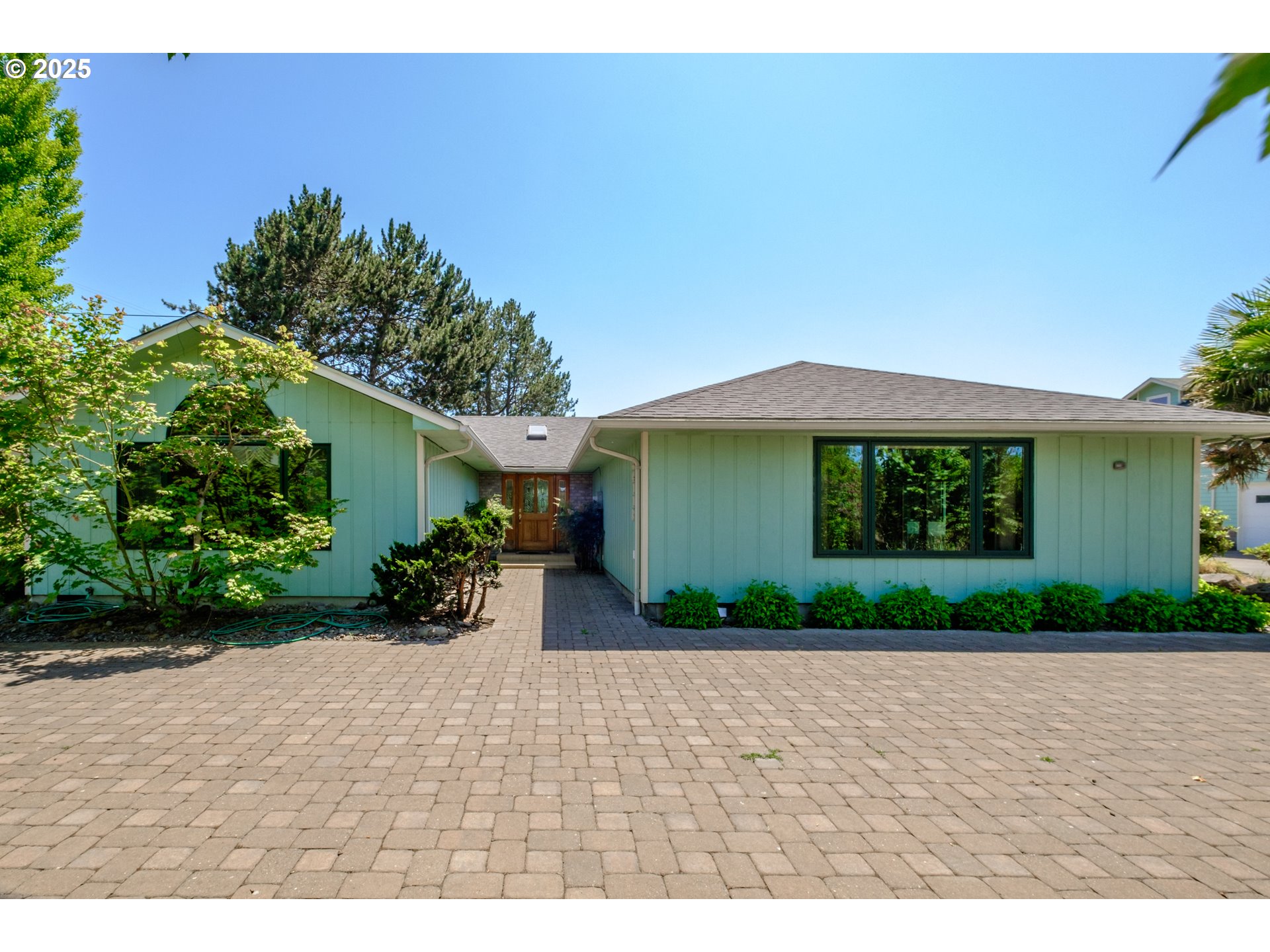 34118 Oakville Rd Southwest  