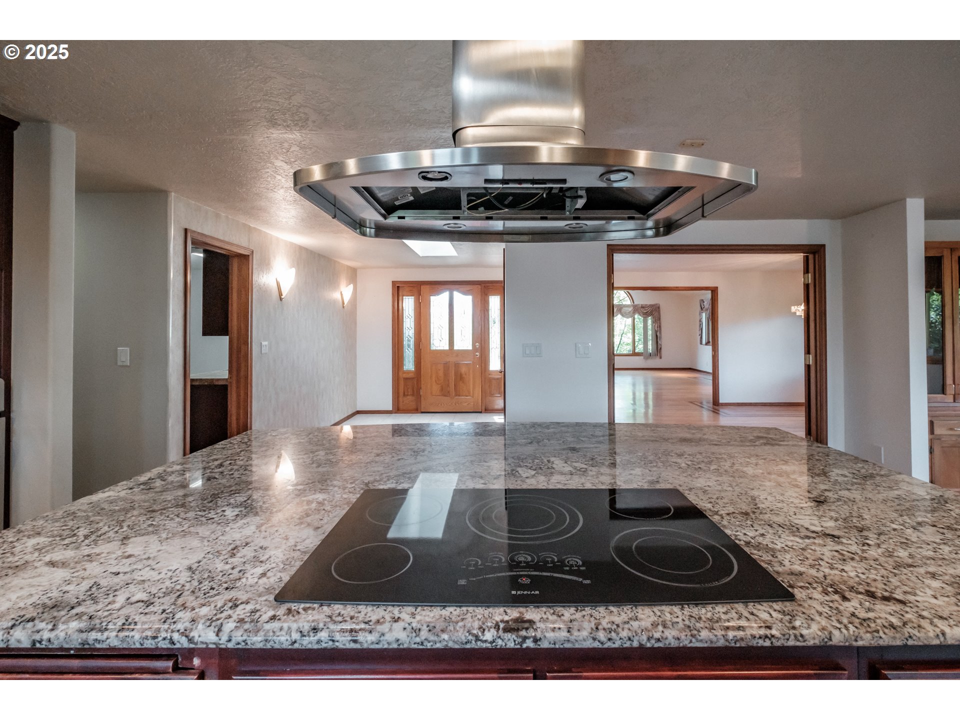 34118 Oakville Road Southwest Albany, OR 97321 - Photo 11 of 48 Gallery Image 11