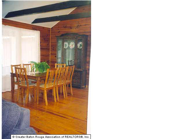 6815 Kleinpeter Road Baton Rouge, LA 70811 - Photo 3 of 12 Gallery Image 3