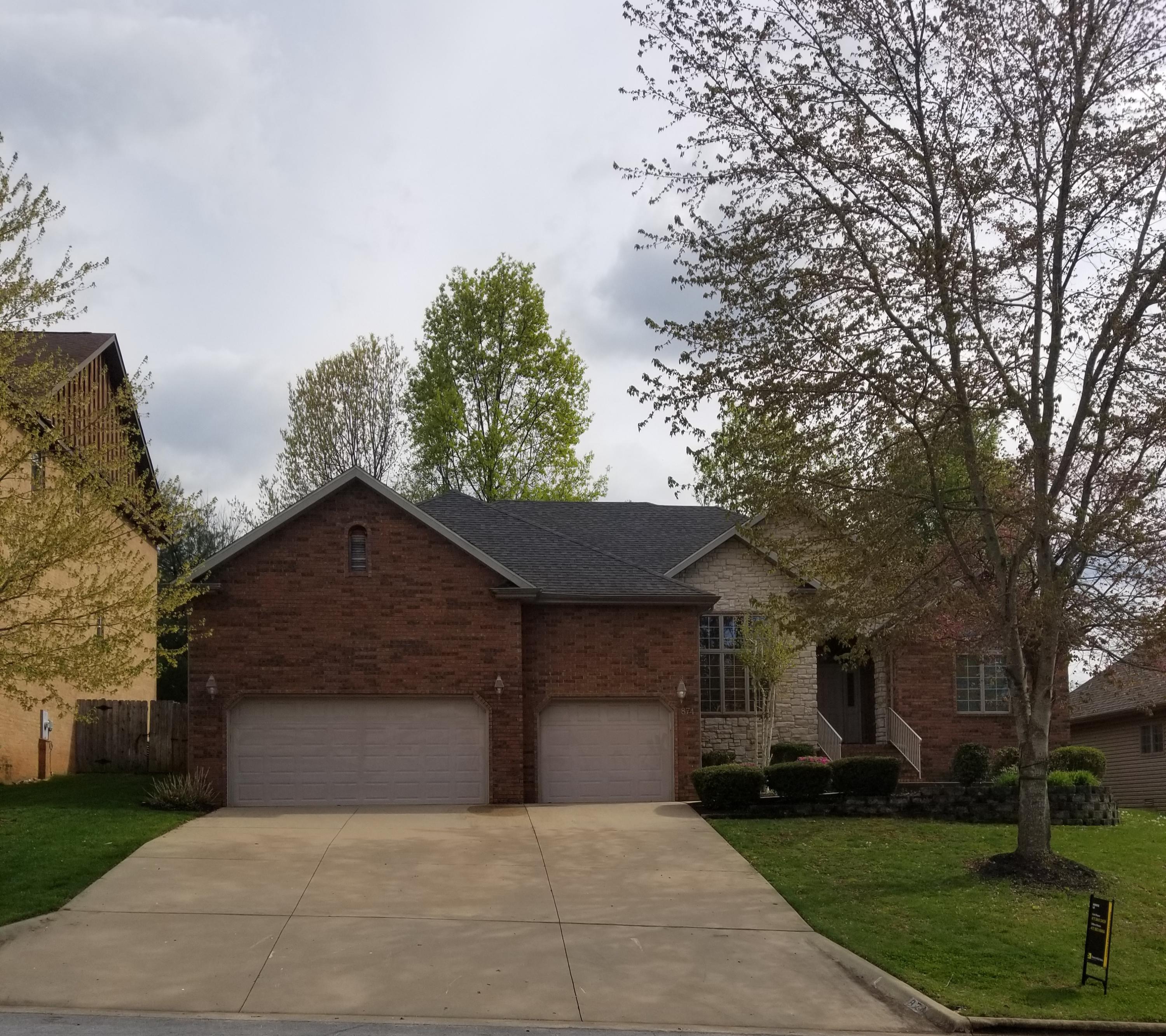 874 East Doubletree Lane Springfield, MO 65810 - Photo 1 of 1 20200419_200250