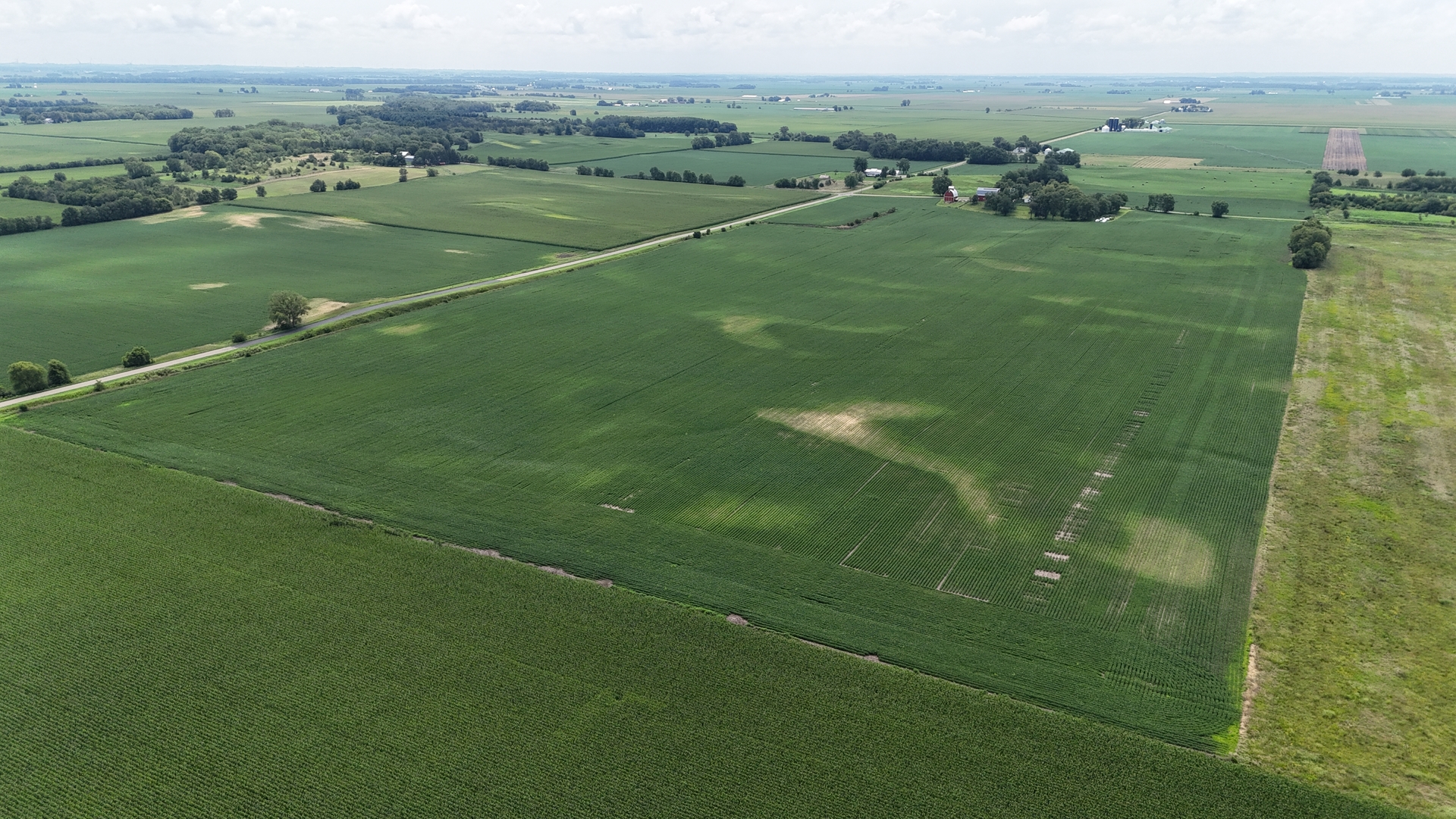 0 Jersey Road Tampico, IL 61283 - Photo 8 of 16 a view of a field with an ocean