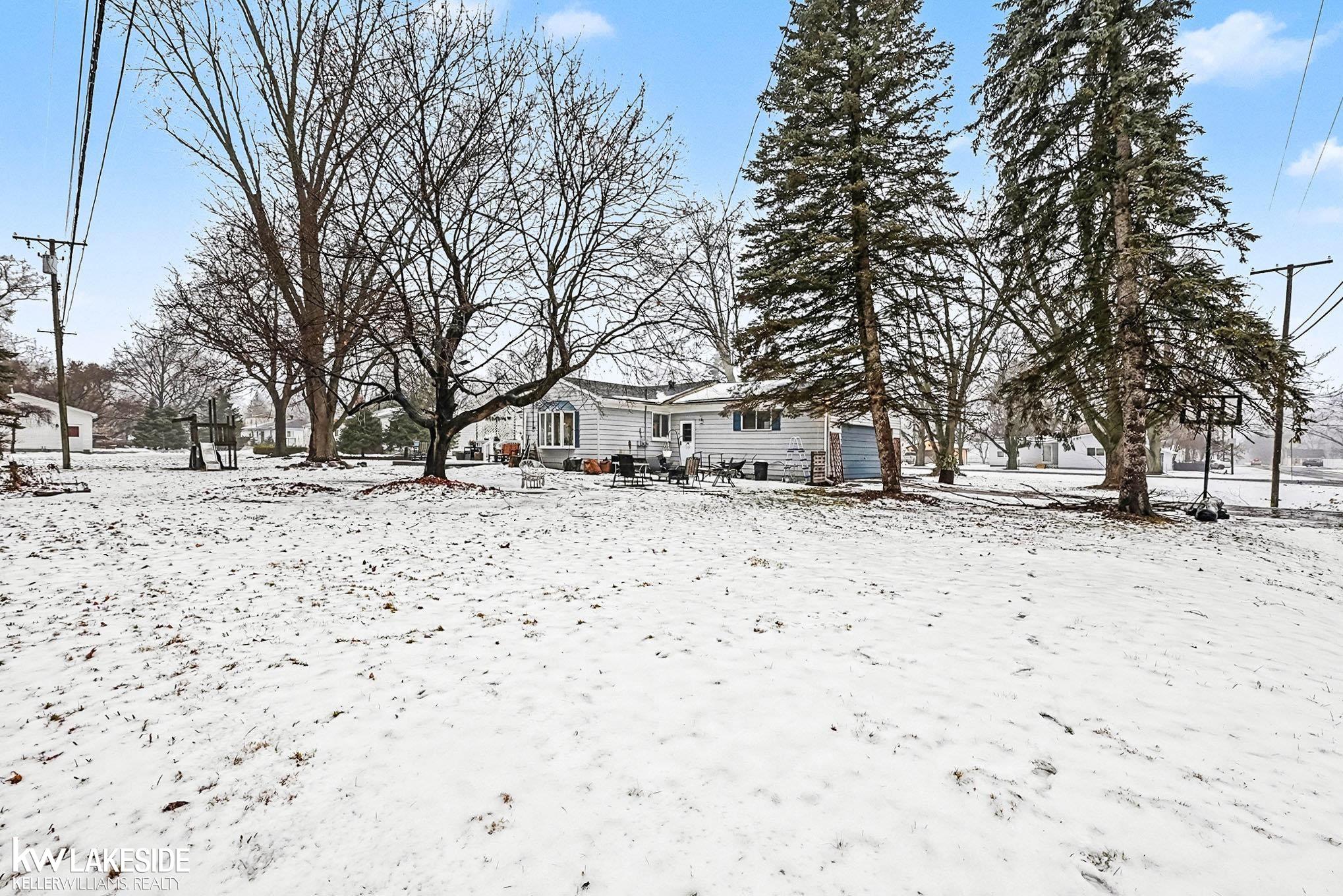 2515 Melvin Avenue Rochester Hills, MI 48307 - Photo 25 of 28