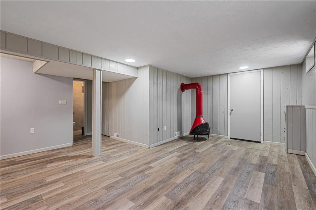 1059 Connor Road Pittsburgh, PA 15234 - Photo 21 of 26 Gallery Image 21