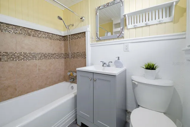 $1,500 | 13320 2nd Street East, Madeira Beach, FL 33708