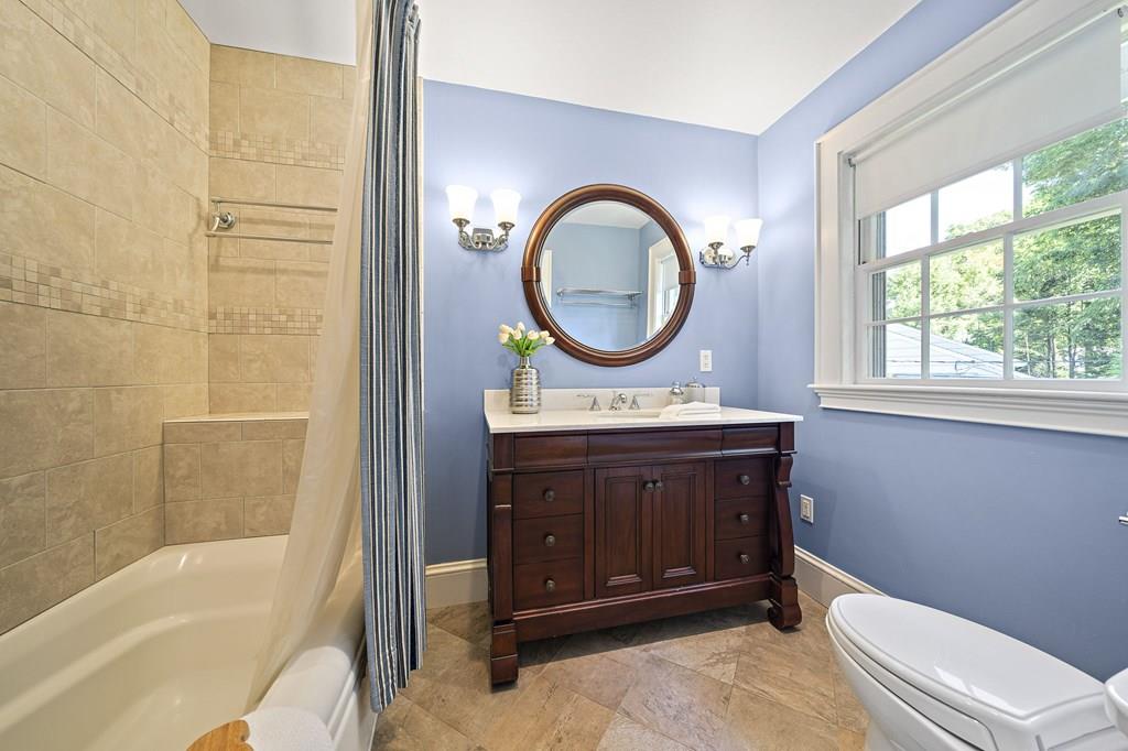 4 Avondale Road Newton, MA 02459 - Photo 26 of 37