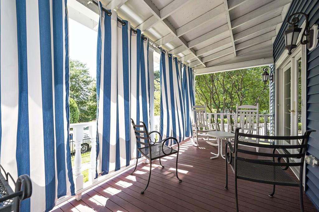 4 Avondale Road Newton, MA 02459 - Photo 27 of 37
