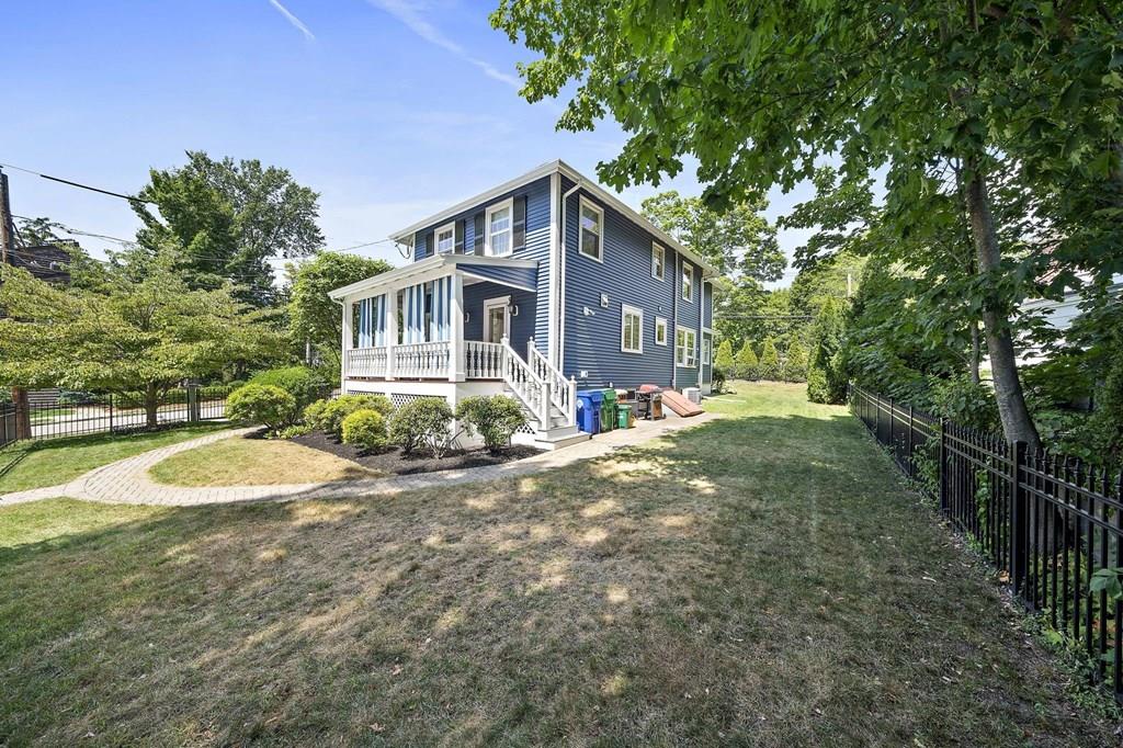 4 Avondale Road Newton, MA 02459 - Photo 33 of 37