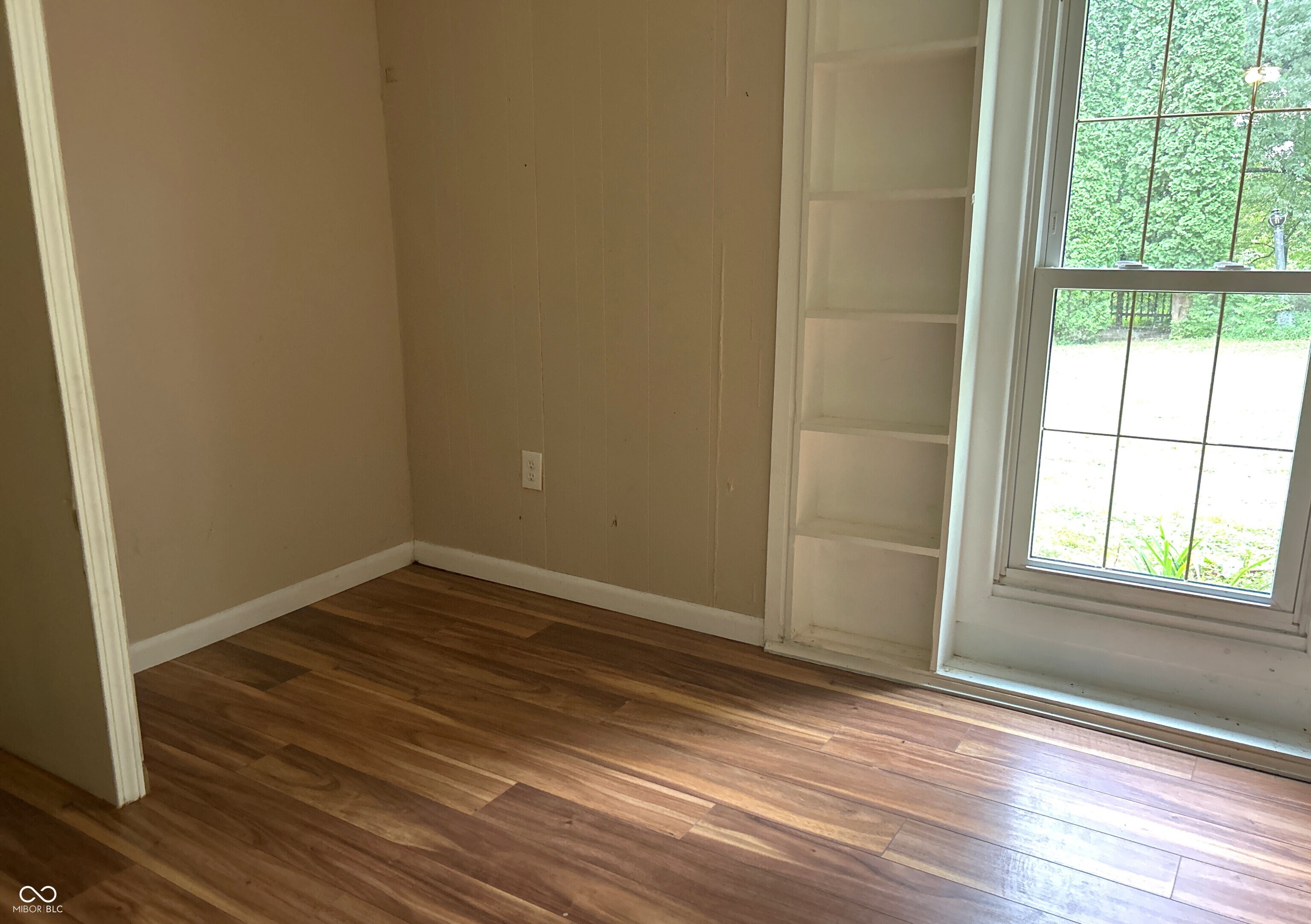 952 East Booe Road Austin, IN 47102 - Photo 18 of 22 Gallery Image 18