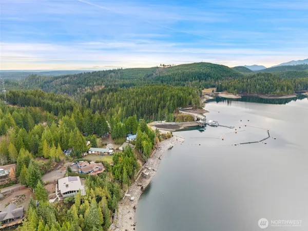 $111,900 | 451 North Standstill Drive South, Hoodsport, WA 98548