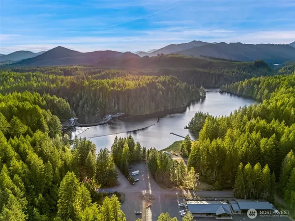 $111,900 | 451 North Standstill Drive South, Hoodsport, WA 98548