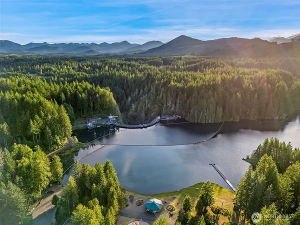 $111,900 | 451 North Standstill Drive South, Hoodsport, WA 98548
