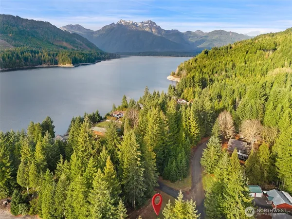 $111,900 | 451 North Standstill Drive South, Hoodsport, WA 98548