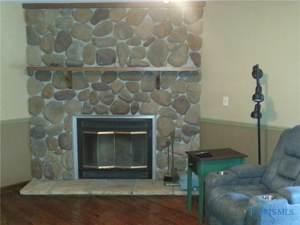 1425 North Stadium Road Oregon, OH 43616 - Photo 8 of 9 Gallery Image 8