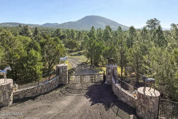 $1,550,000 | 9665 North Stagecoach Drive, Williams, AZ 86046