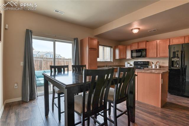 632 Hailey Glenn View Colorado Springs, CO 80916 - Photo 13 of 35 Gallery Image 13