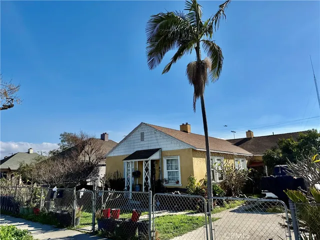 $760,000 | 524 West Laurel Street, Compton, CA 90220