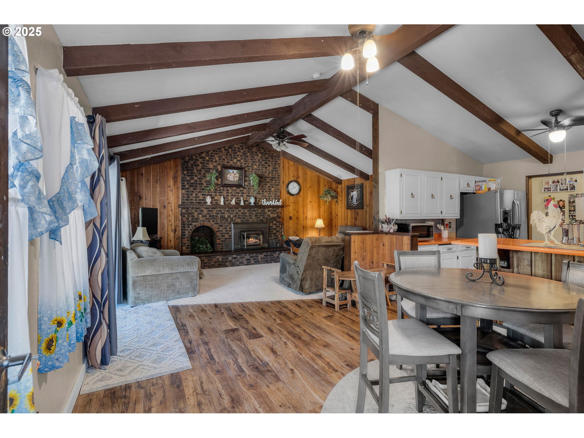 107 Rebel Hill Road Canyon City, OR 97820 - Photo 2 of 35