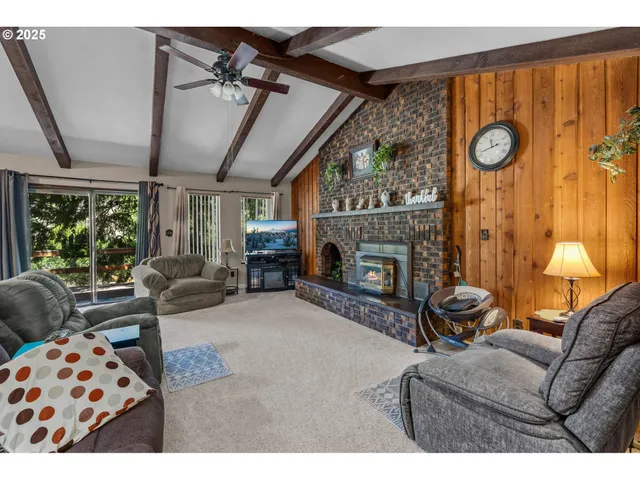 $310,000 | 107 Rebel Hill Road, Canyon City, OR 97820