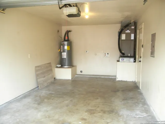 $1,500 | 13017 O'Connor Cove, San Antonio, TX 78233