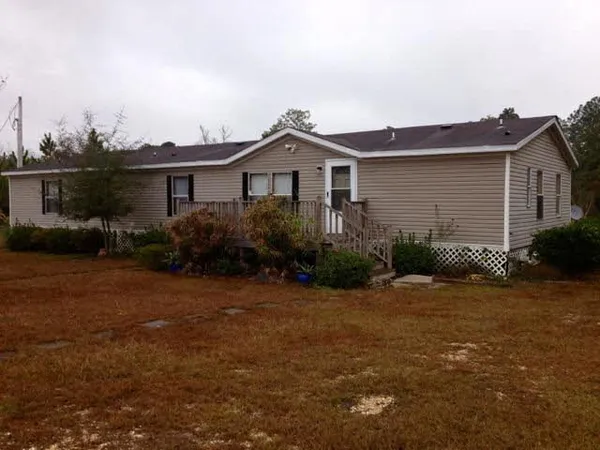$850 | 11026 Deerfoot Lane, Elberta, AL 36530