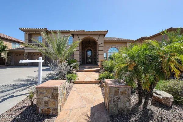 $920,000 | 27323 North Covered Wagon Road, Phoenix, AZ 85085