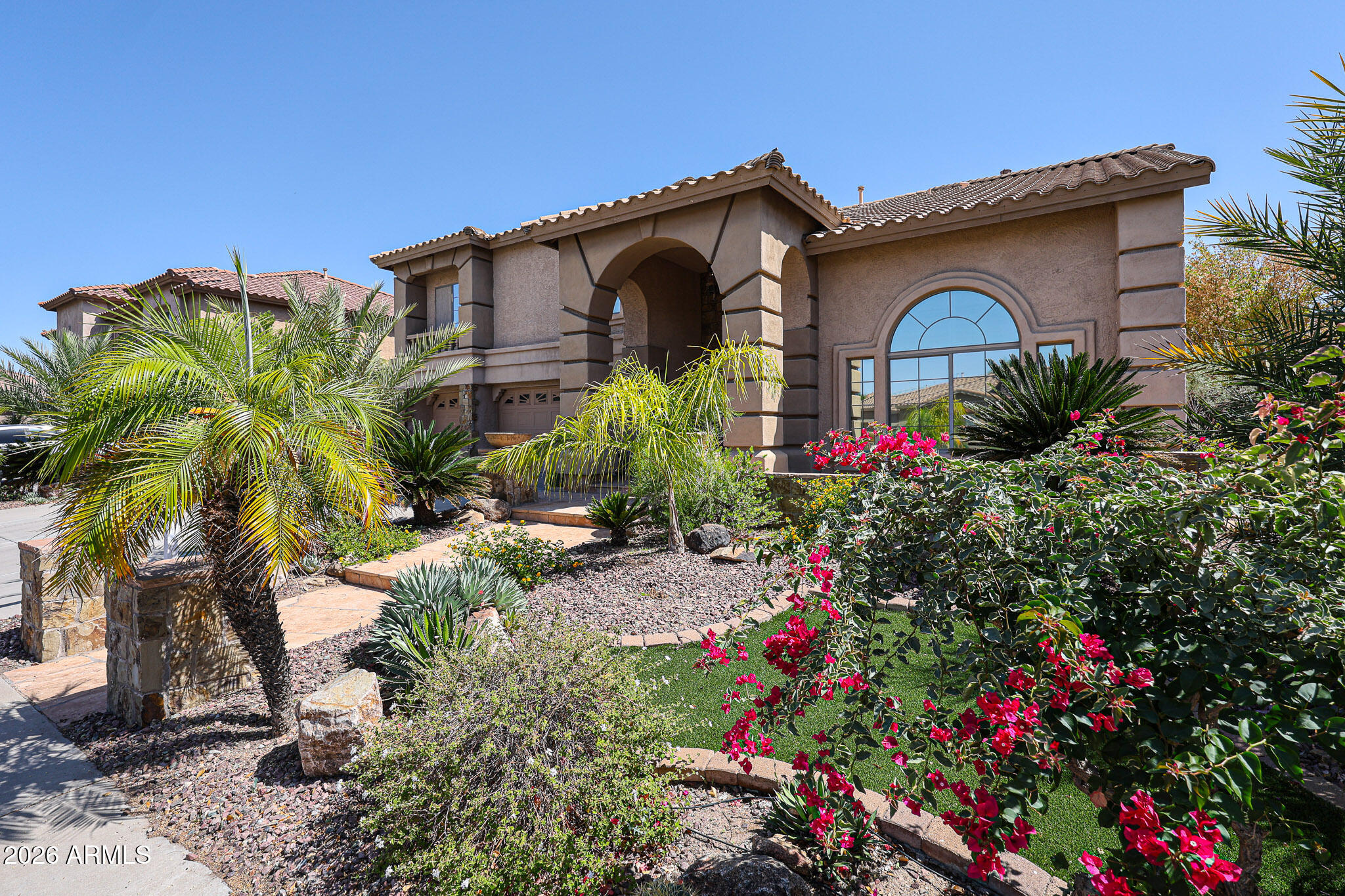 27323 North Covered Wagon Road Phoenix, AZ 85085 - Photo 6 of 96 A (3)