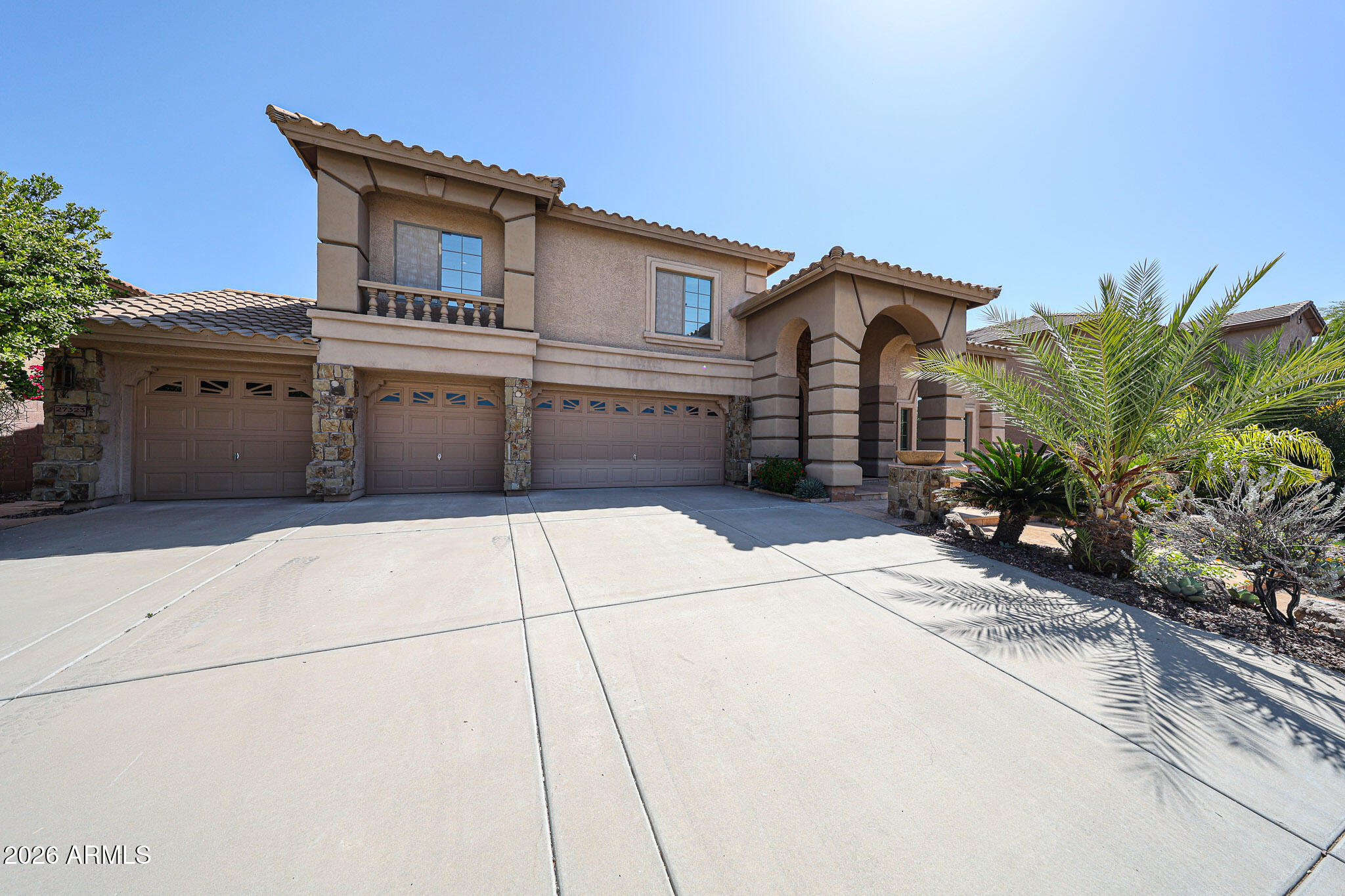 27323 North Covered Wagon Road Phoenix, AZ 85085 - Photo 7 of 96 A (2)