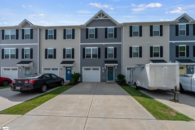 $225,000 | 31 High Pne Trail, Greenville, SC 29617