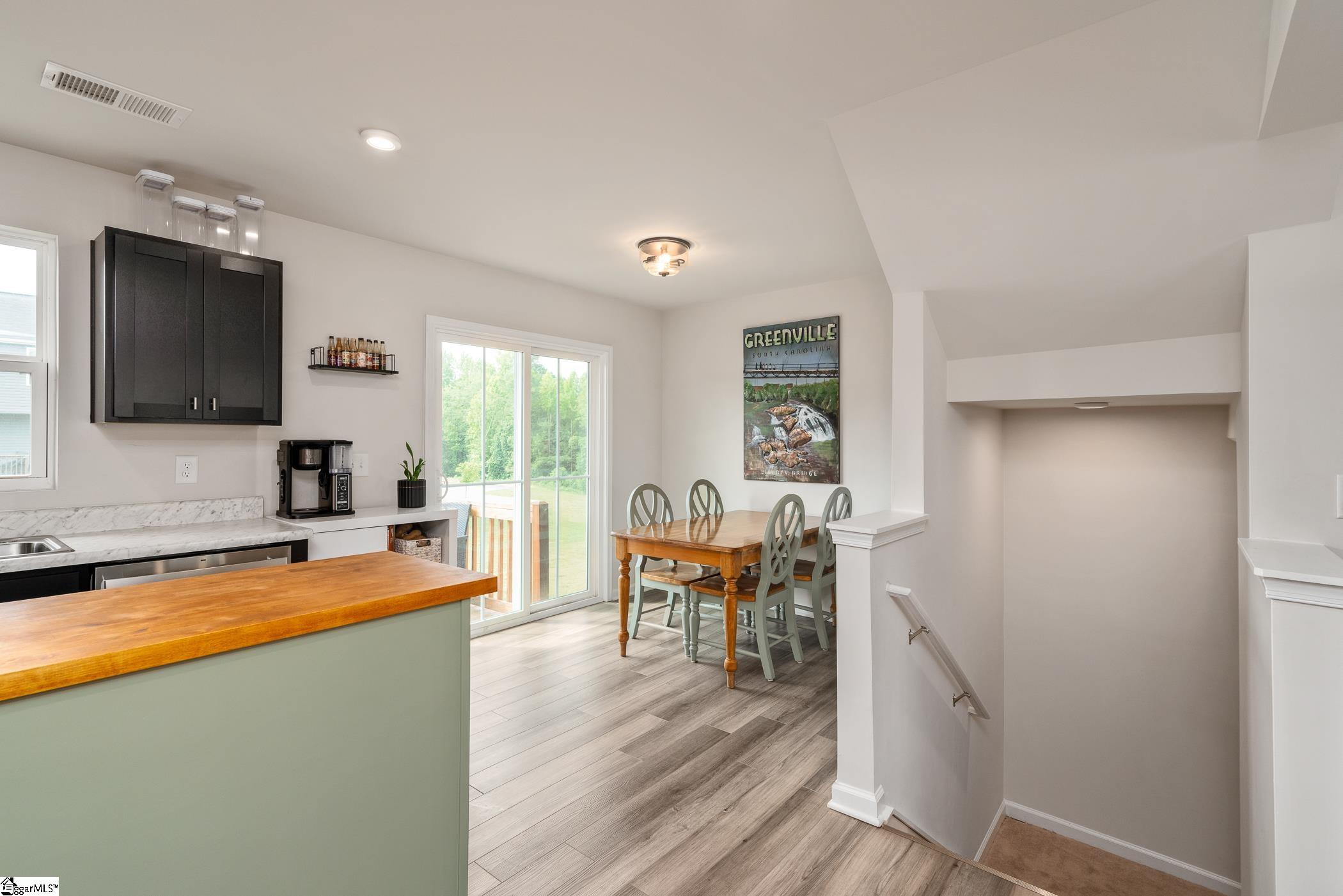 31 High Pne Trail Greenville, SC 29617 - Photo 6 of 30