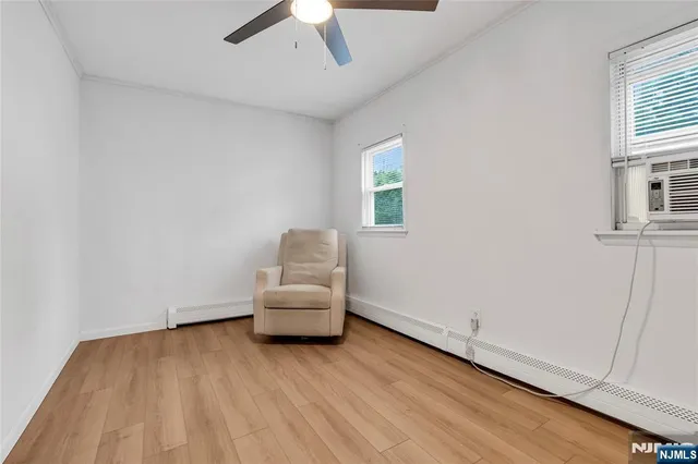 $299,000 | 40 Kingsland Road, West Milford, NJ 07421