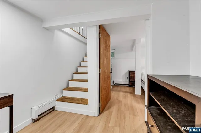 $299,000 | 40 Kingsland Road, West Milford, NJ 07421