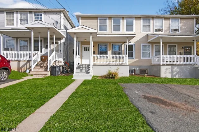 $3,600 | 414 15th Avenue, Newark, NJ 07103