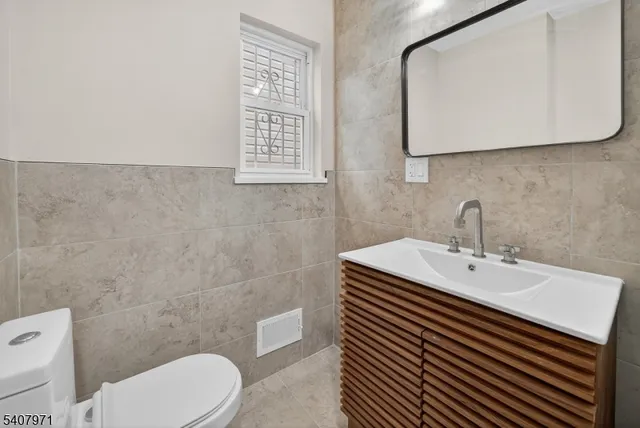 $3,600 | 414 15th Avenue, Newark, NJ 07103