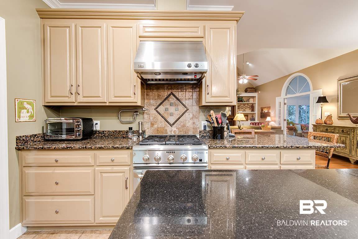 10 St Charles Place Daphne, AL 36526 - Photo 6 of 46