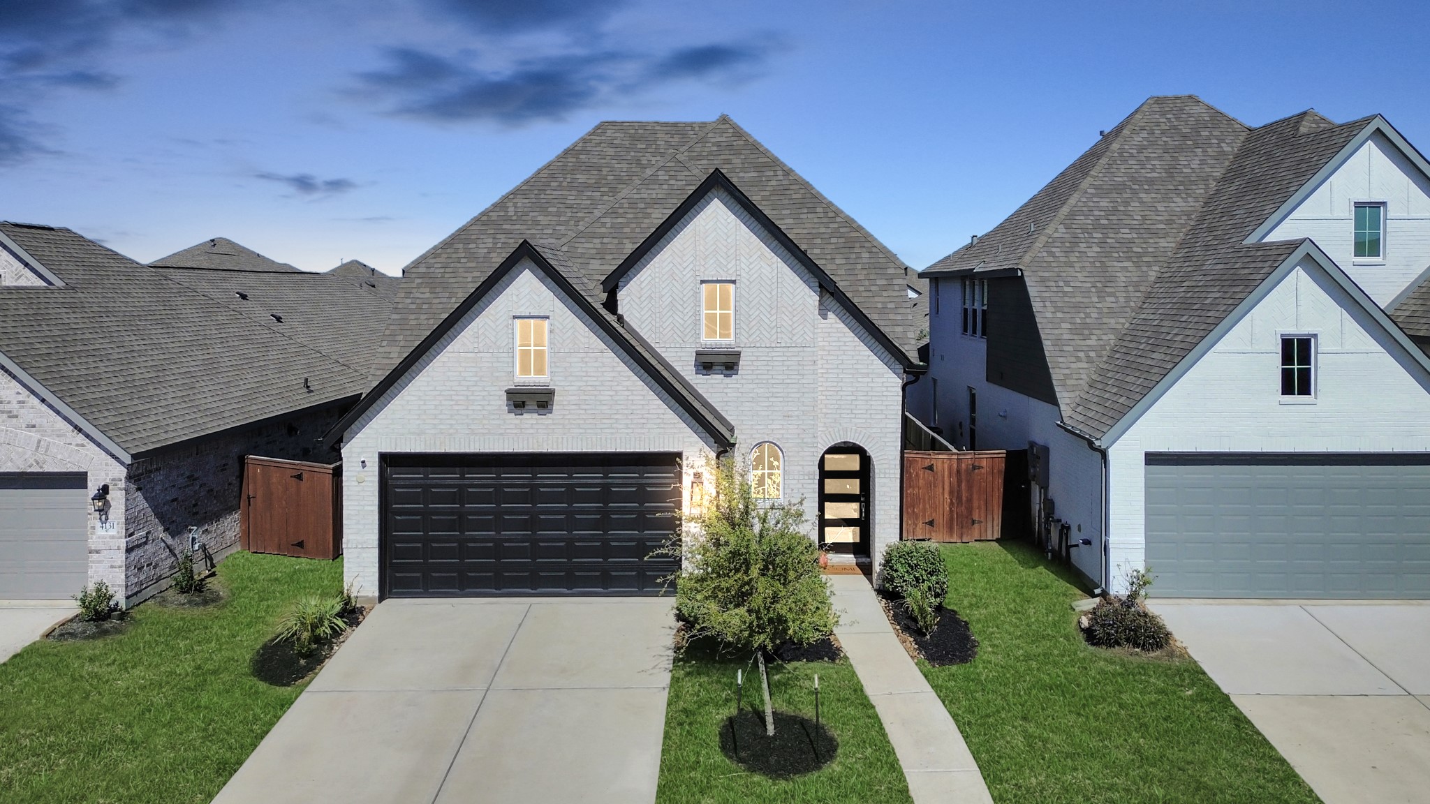 4135 KINSEY Street Rosharon, TX 77583 - Photo 2 of 29 Front of Home